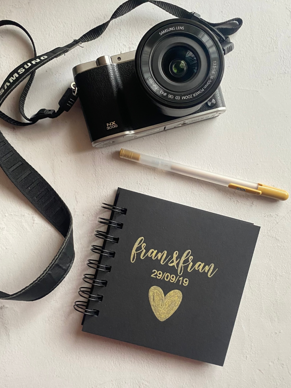 ÁLBUM FOTOGRÁFICO ESTILO SCRAPBOOK